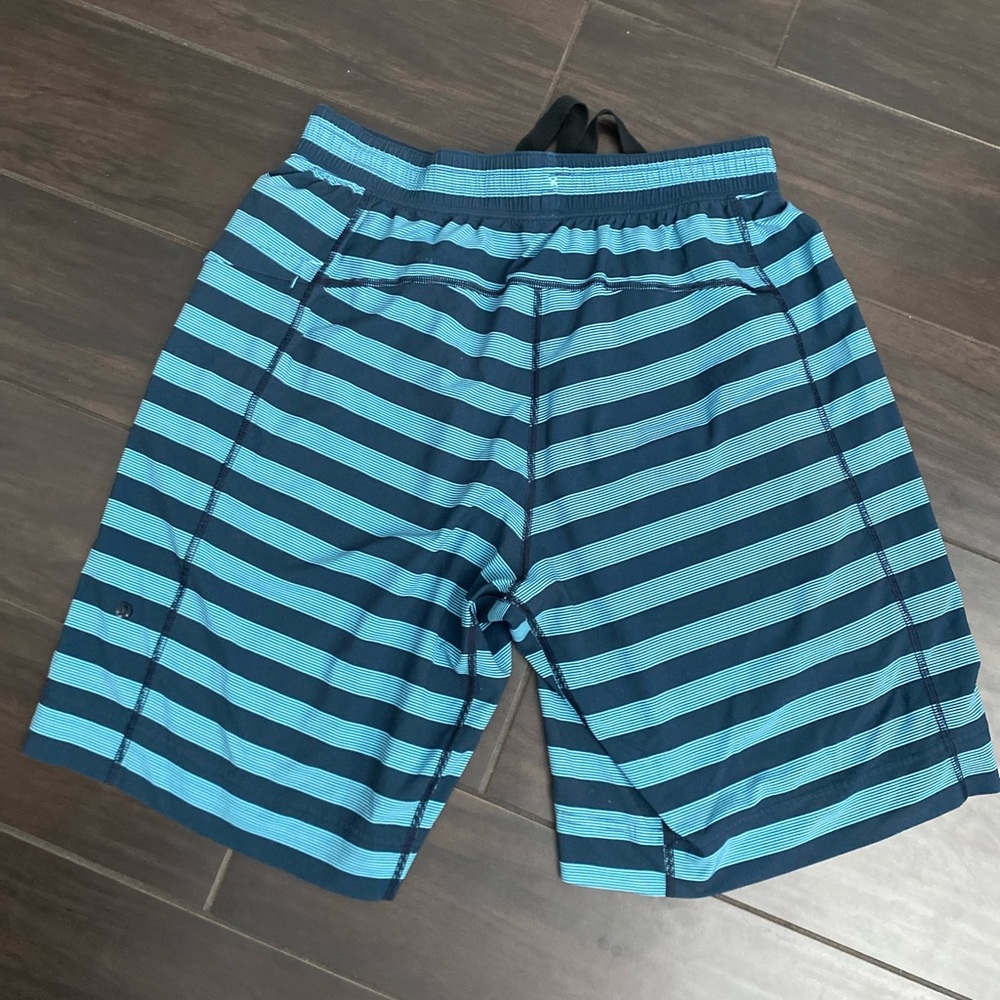 Men’s Lululemon 9 inch inseam shorts. Gentle used and still in great condition.